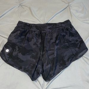 lululemon hotty hot shorts